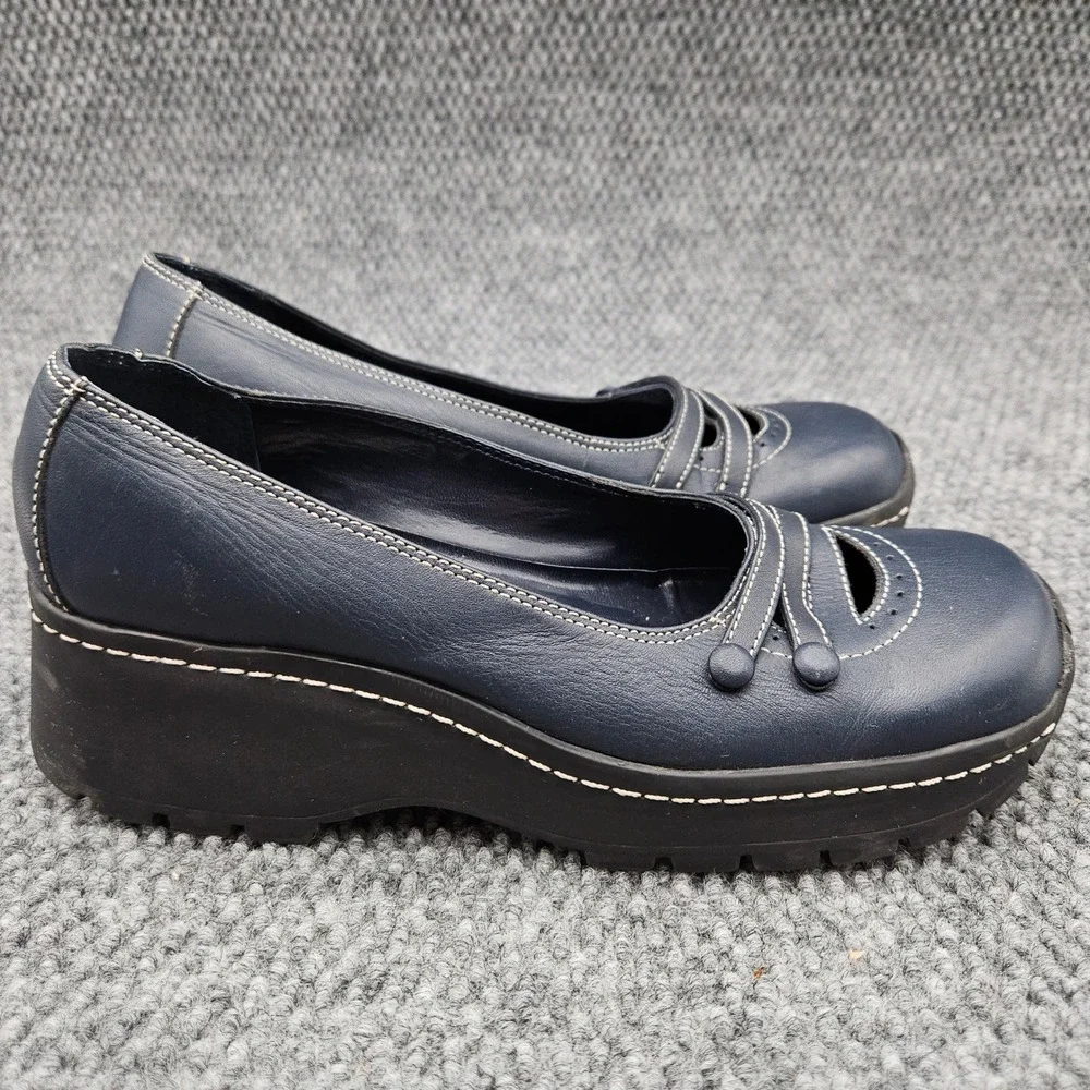 Steve Madden (Women's 7 B) Navy Blue Gily Platform Wedge Mary Jane Shoe Y2K VTG